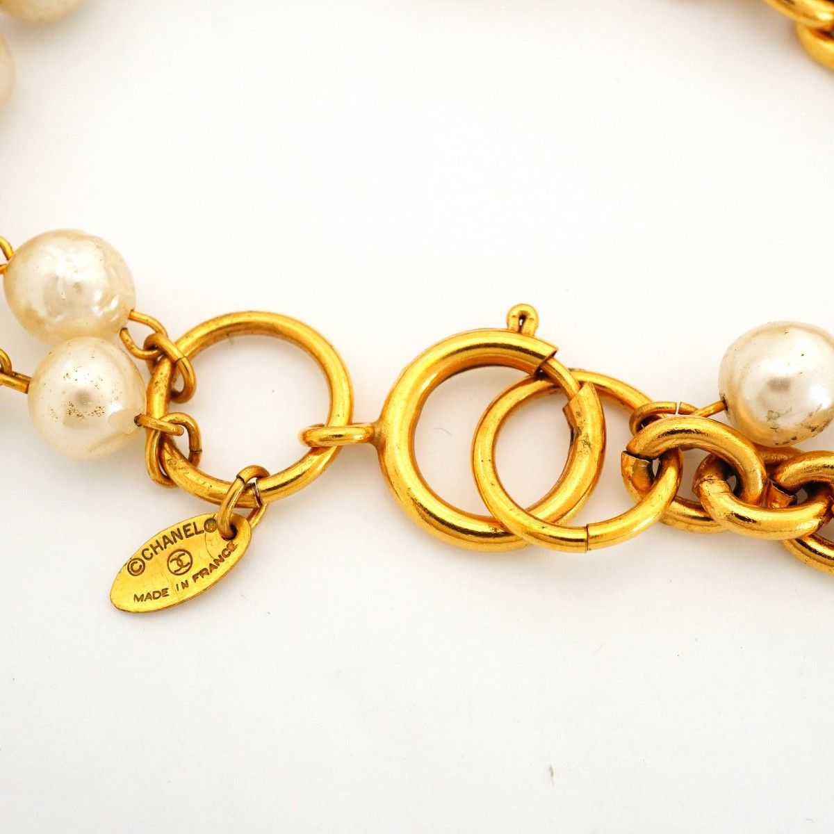 Chanel Necklace Vintage Gold Plated Faux Pearl — view 4