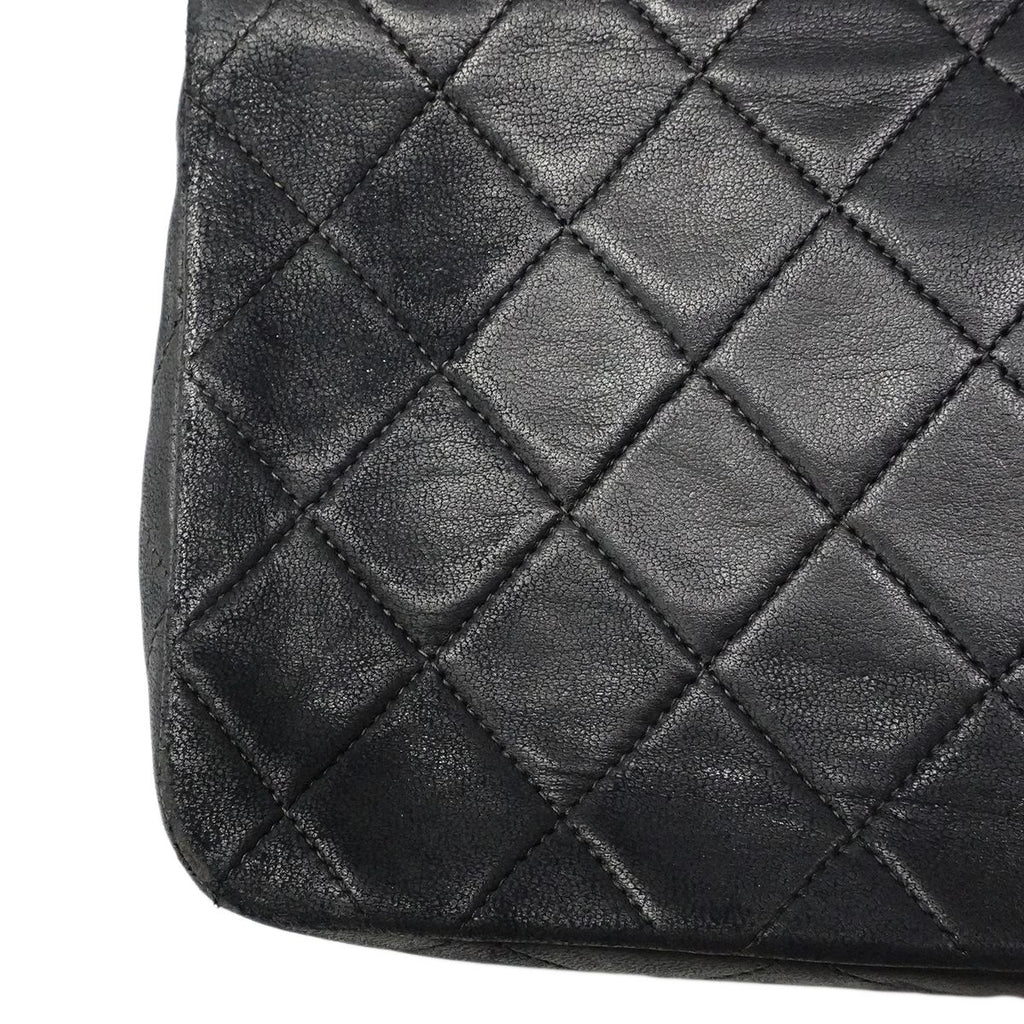 Chanel Shoulder Bag Quilted Lambskin Black Gold — view 9