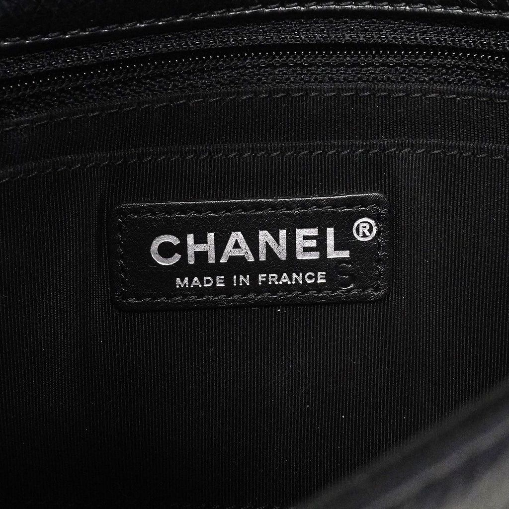Chanel Shoulder Bag Quilted Leather Black Silver — view 5