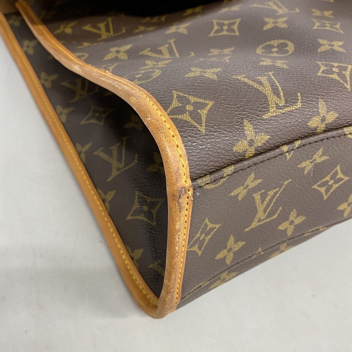 Louis Vuitton Handbag Monogram Beverly Brown — view 6