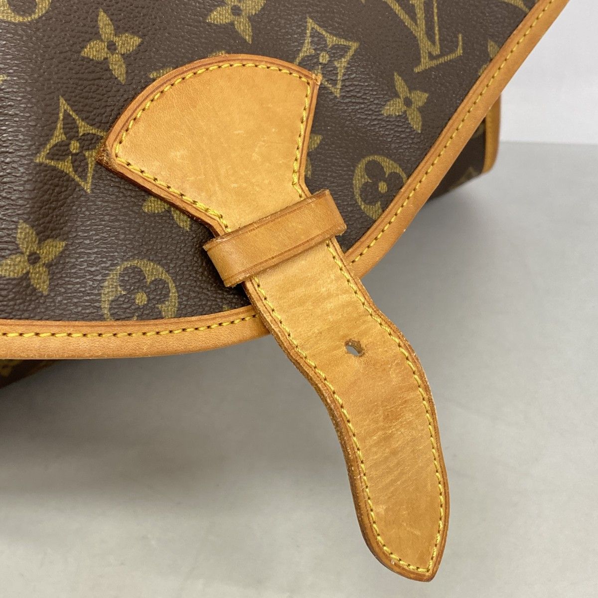 Louis Vuitton Handbag Monogram Beverly Brown — view 9