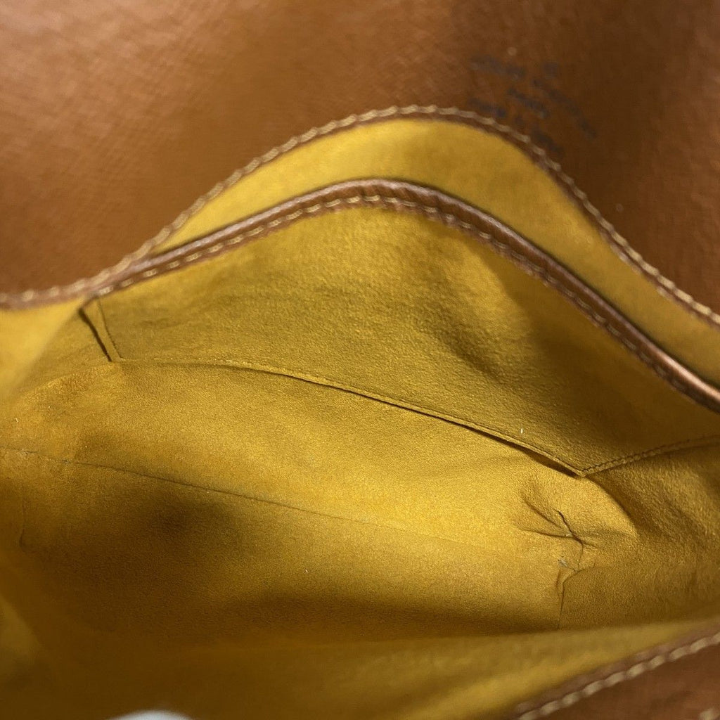 Louis Vuitton Shoulder Bag Monogram Musette Salsa Short Strap Brown — view 4