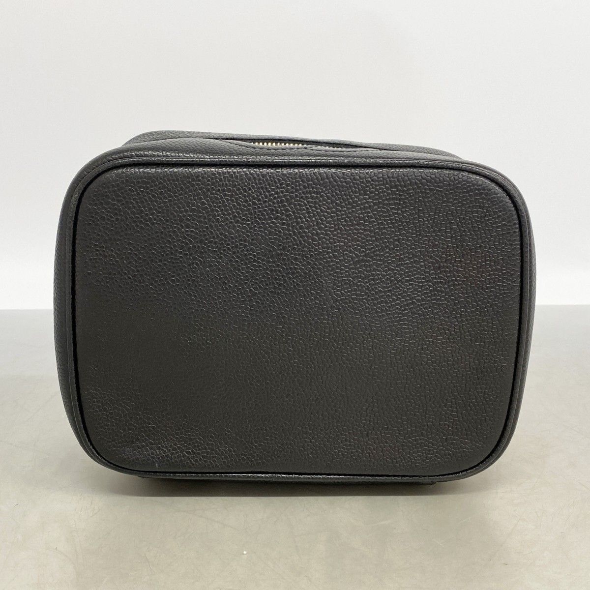 Chanel Vanity Bag Caviar Leather Black Gold — view 3