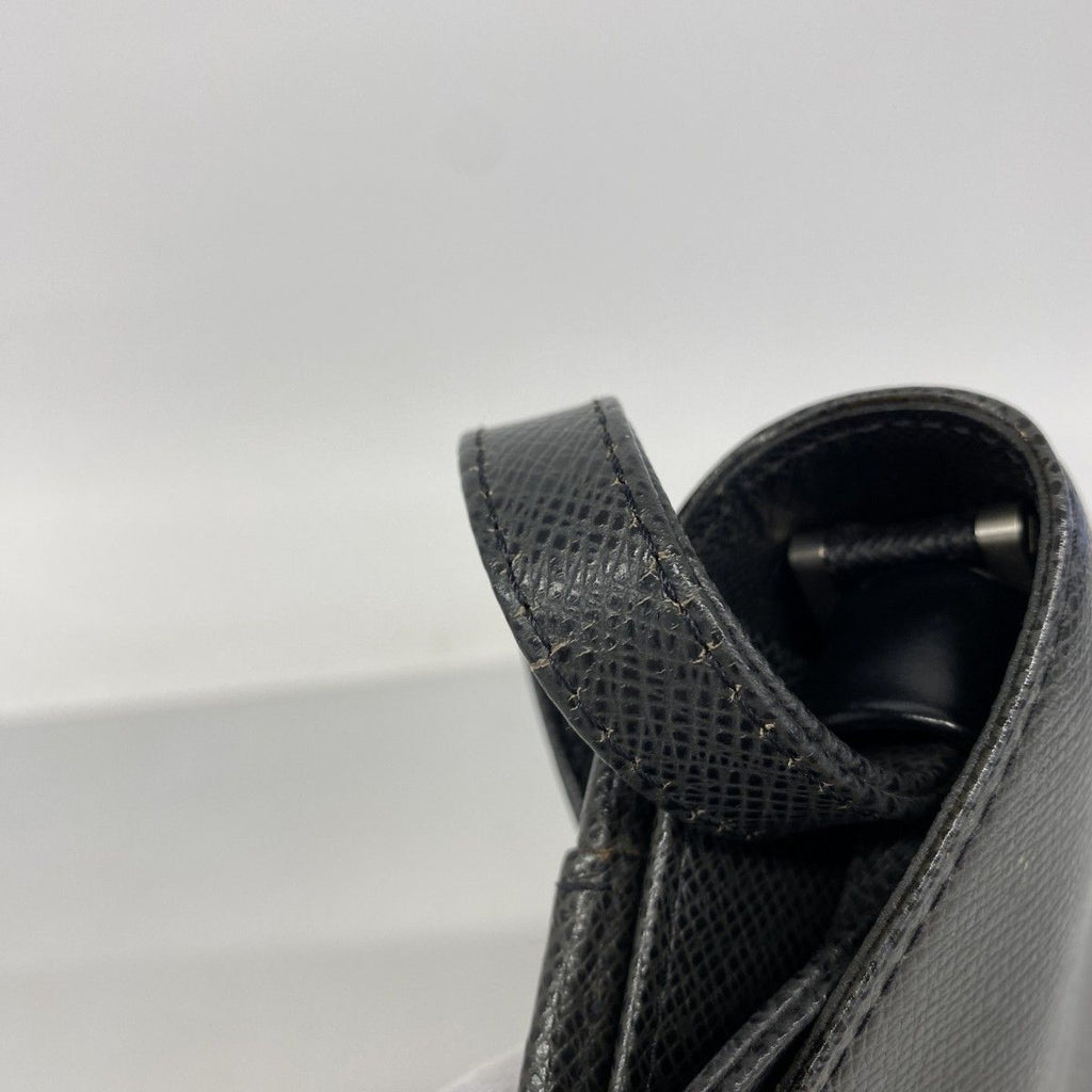 Louis Vuitton Clutch Taiga Selenga Ardoise — view 6