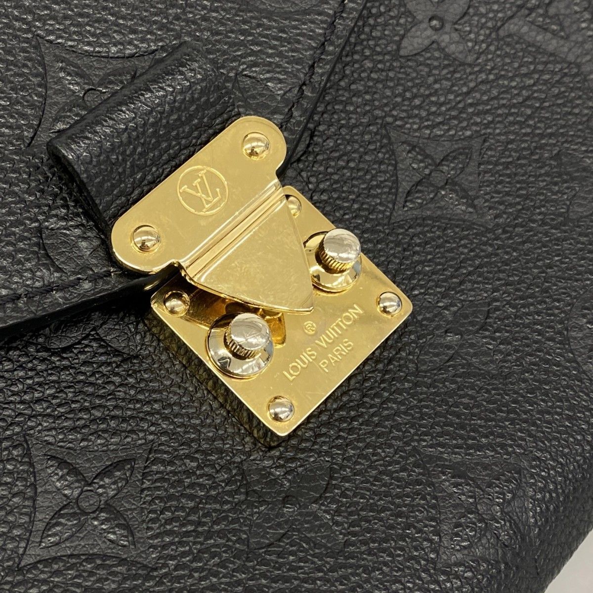 Louis Vuitton Handbag Monogram Empreinte Pochette Metis MM Noir 2-Way — view 9
