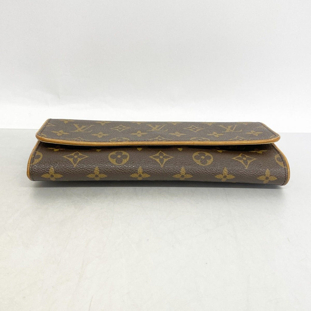 Louis Vuitton Shoulder Bag Monogram Pochette Twin GM Brown — view 3