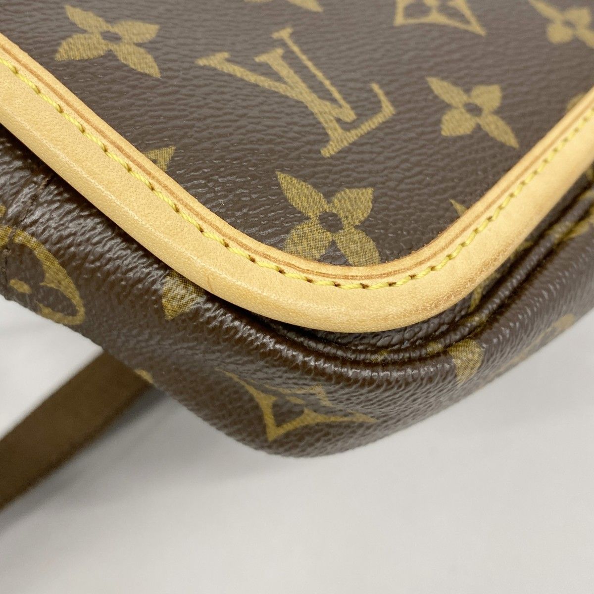 Louis Vuitton Waist Bag Monogram Bum Back Bosphore Brown — view 7