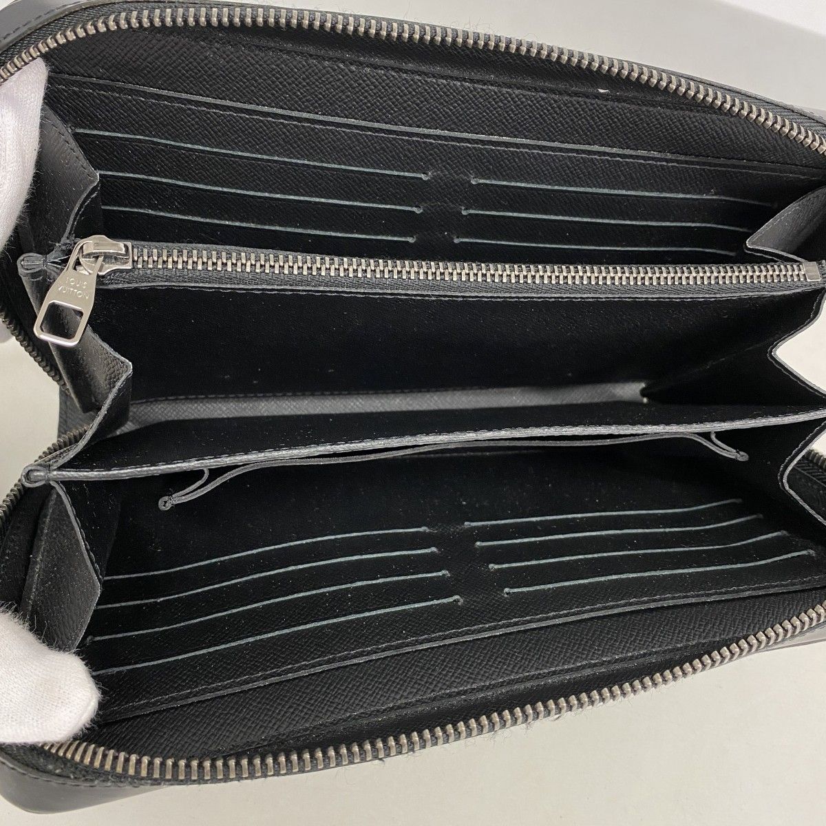 Louis Vuitton Wallet Monogram Eclipse Zippy XL Black — view 3