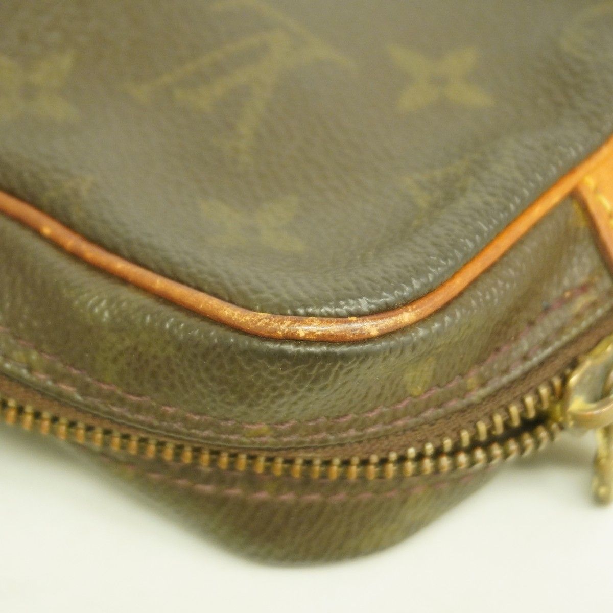 Louis Vuitton Clutch Monogram Marly Dragonne GM Brown — view 6