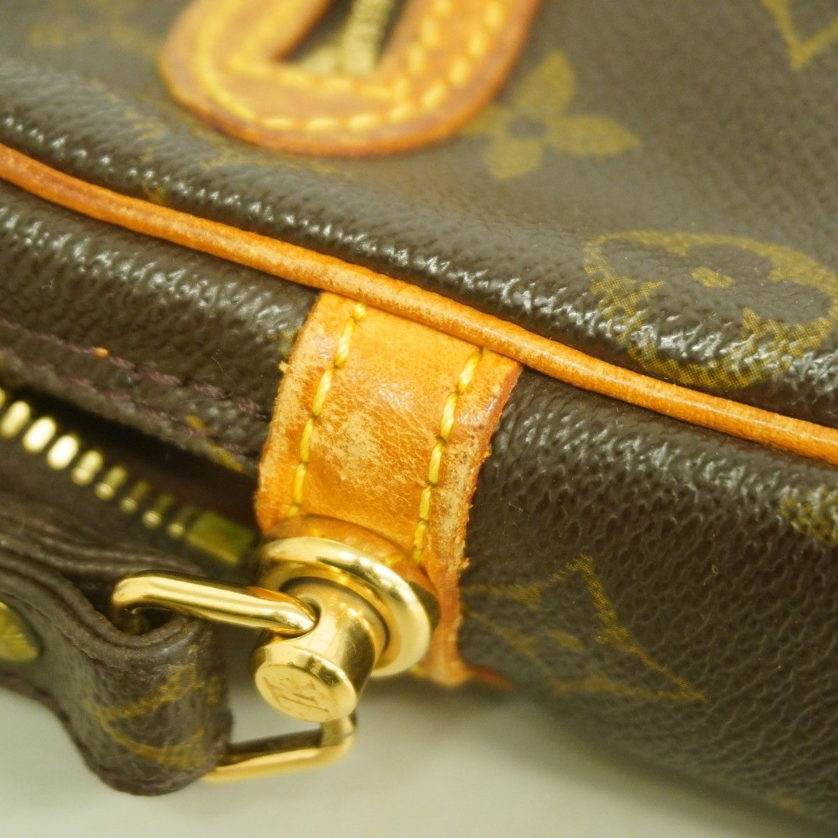 Louis Vuitton Clutch Monogram Marly Dragonne GM Brown — view 7