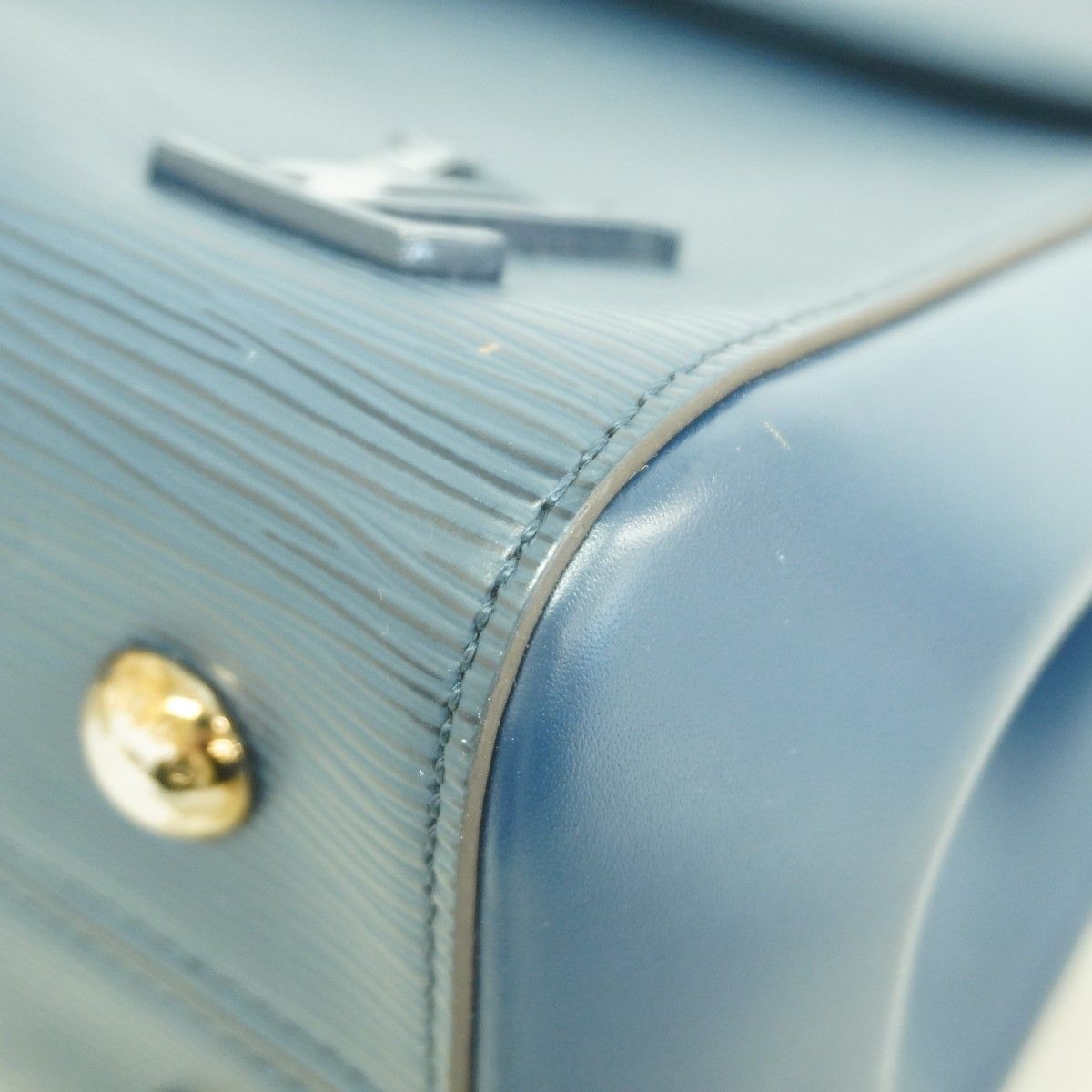 Louis Vuitton Handbag Epi Cluny MM Andigo Blue 2-Way — view 6