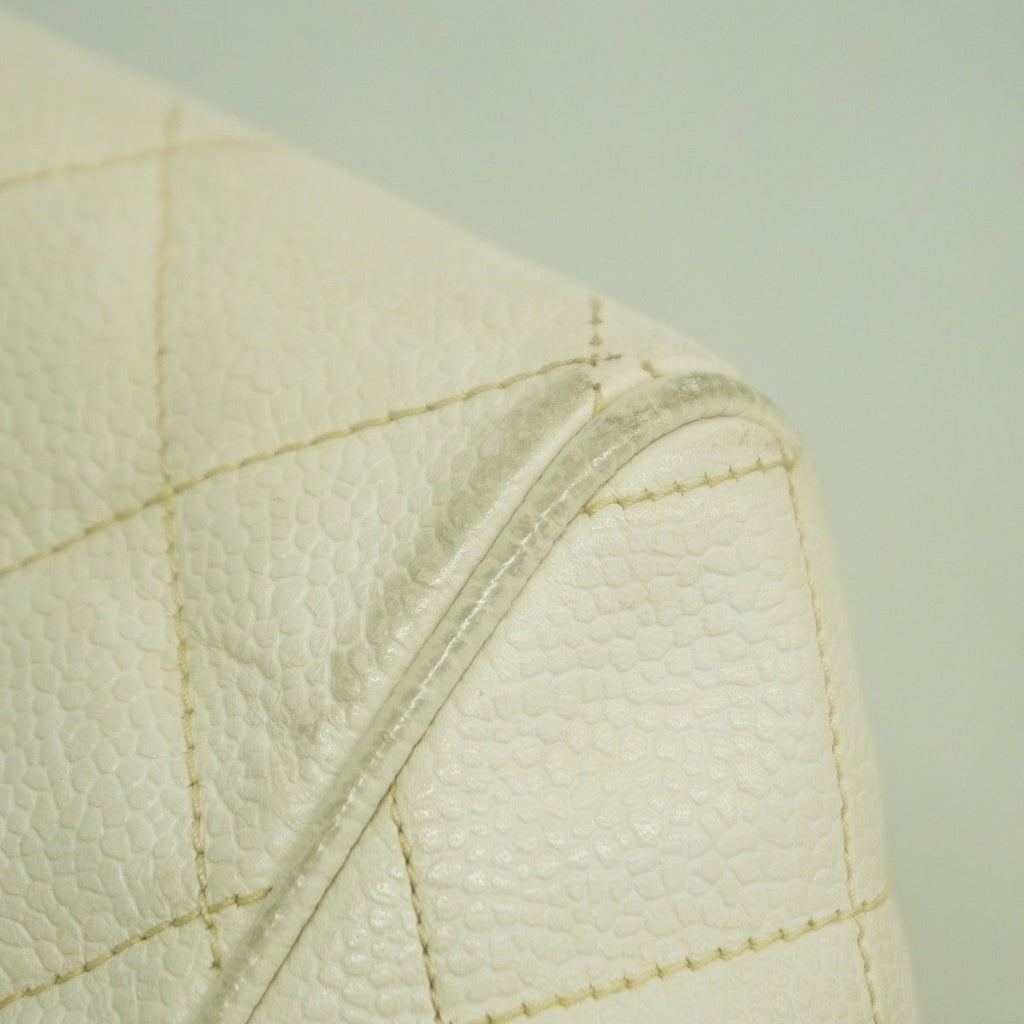 Chanel Shoulder Bag Quilted Caviar Leather White Gold — view 8