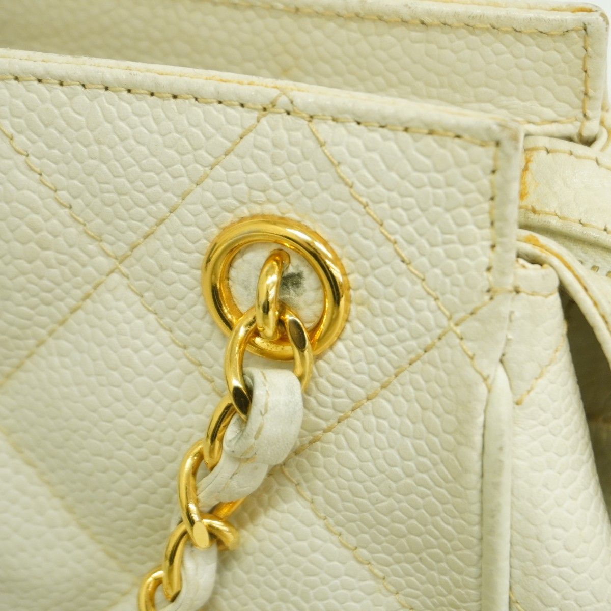 Chanel Shoulder Bag Quilted Caviar Leather White Gold — view 9