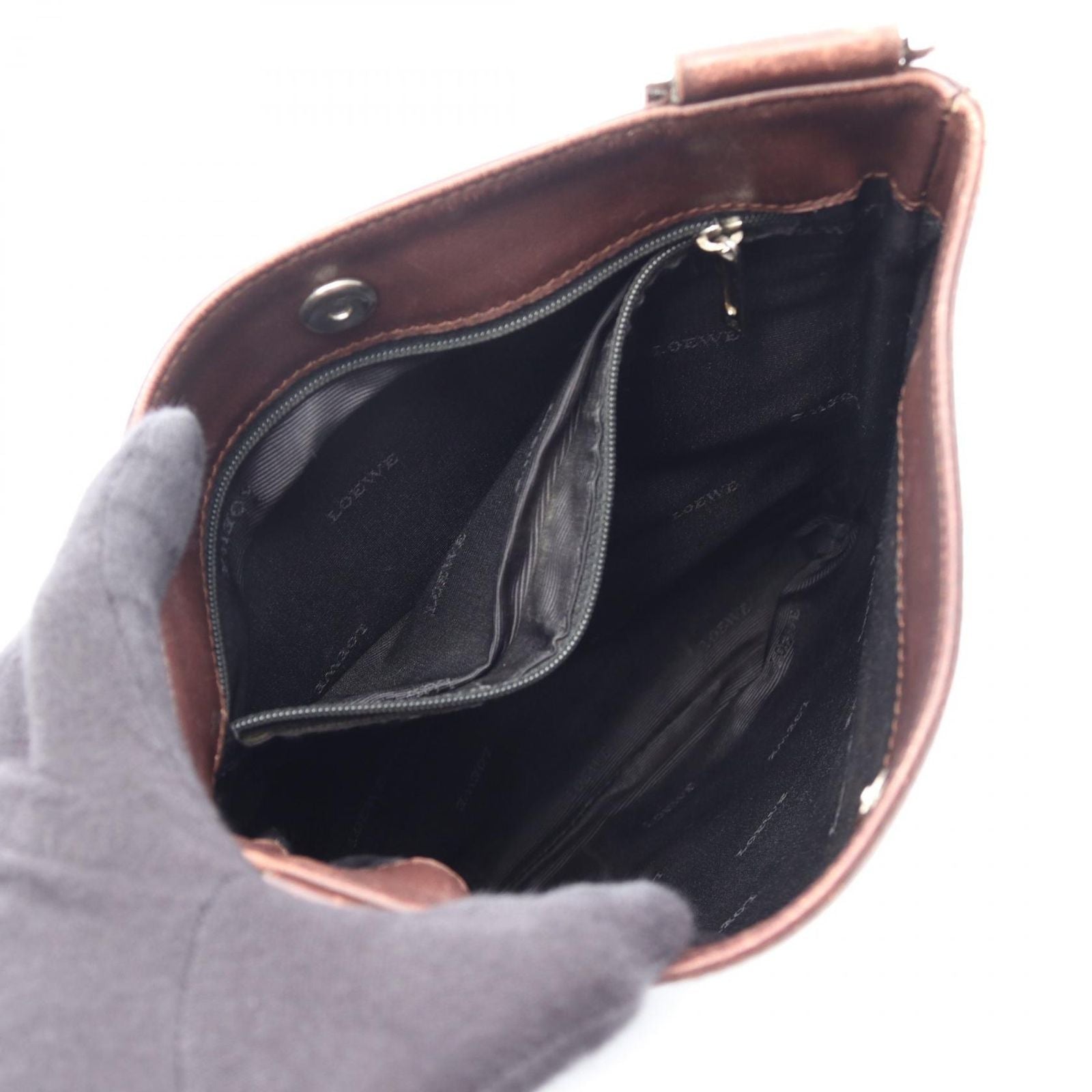 Loewe Shoulder Bag Anagram Dark Brown Leather — view 3