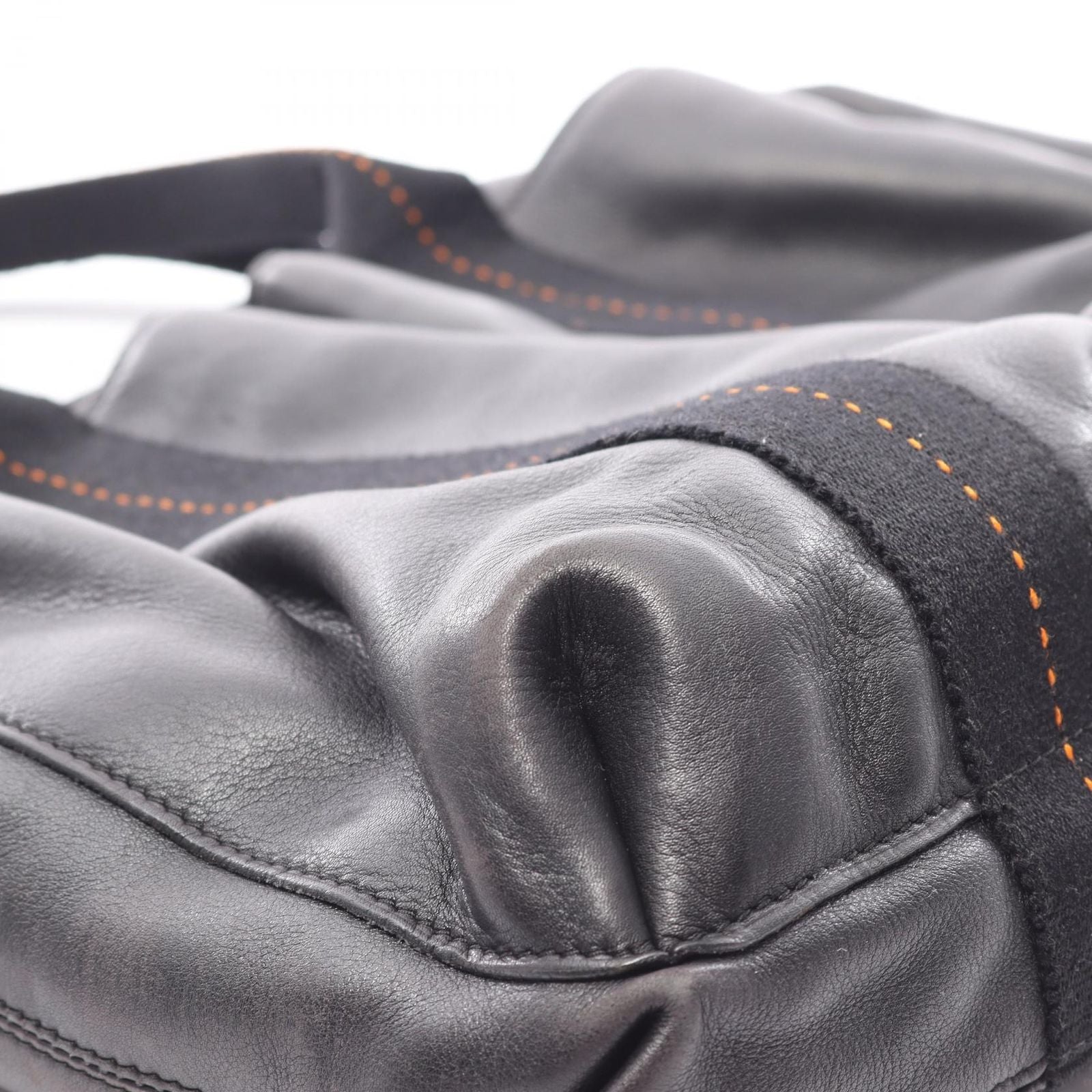 Hermes Handbag Caravan Horizontal MM 2-Way Black Leather — view 8
