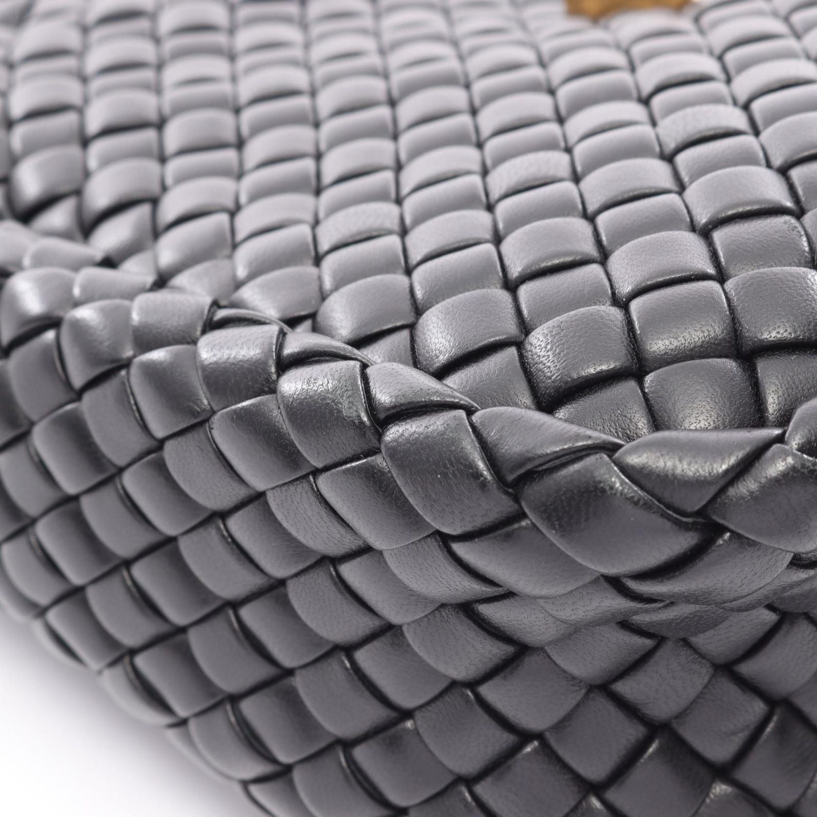 Bottega Veneta Shoulder Bag Intrecciato Small Cobble Black Leather — view 7