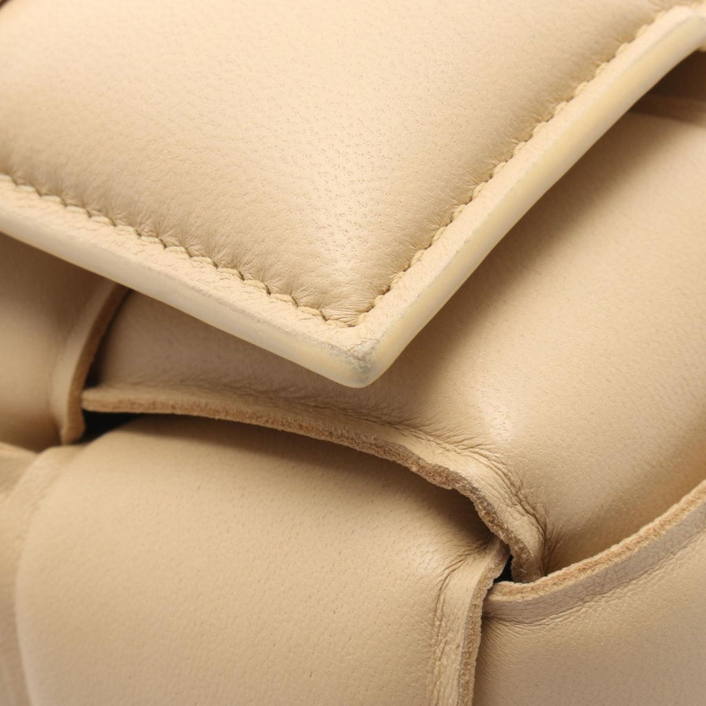 Bottega Veneta Shoulder Bag Padded Cassette Intrecciato Beige Leather Maxi — view 6