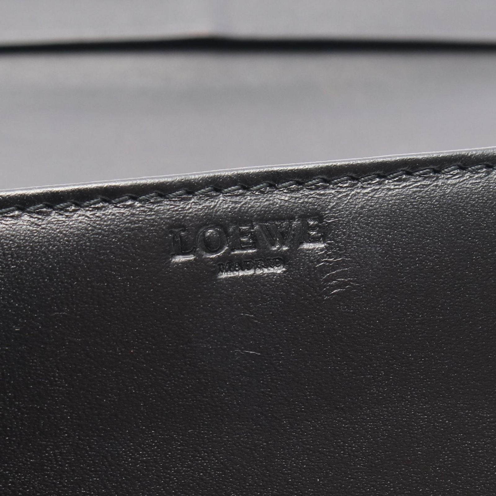Loewe Bifold Wallet Anagram Black Leather — view 5