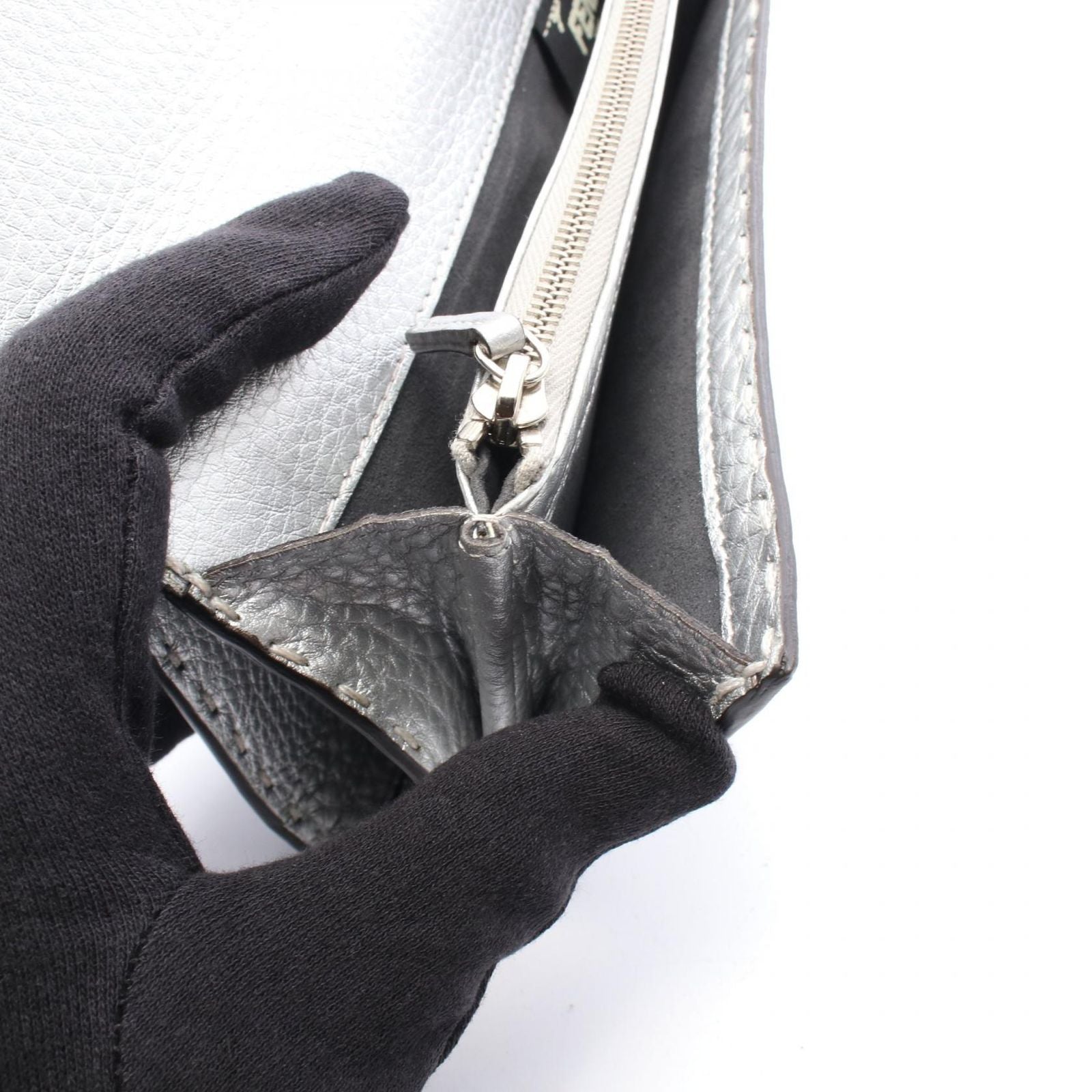 Fendi Bifold Wallet Peekaboo Selleria Silver Leather — view 7