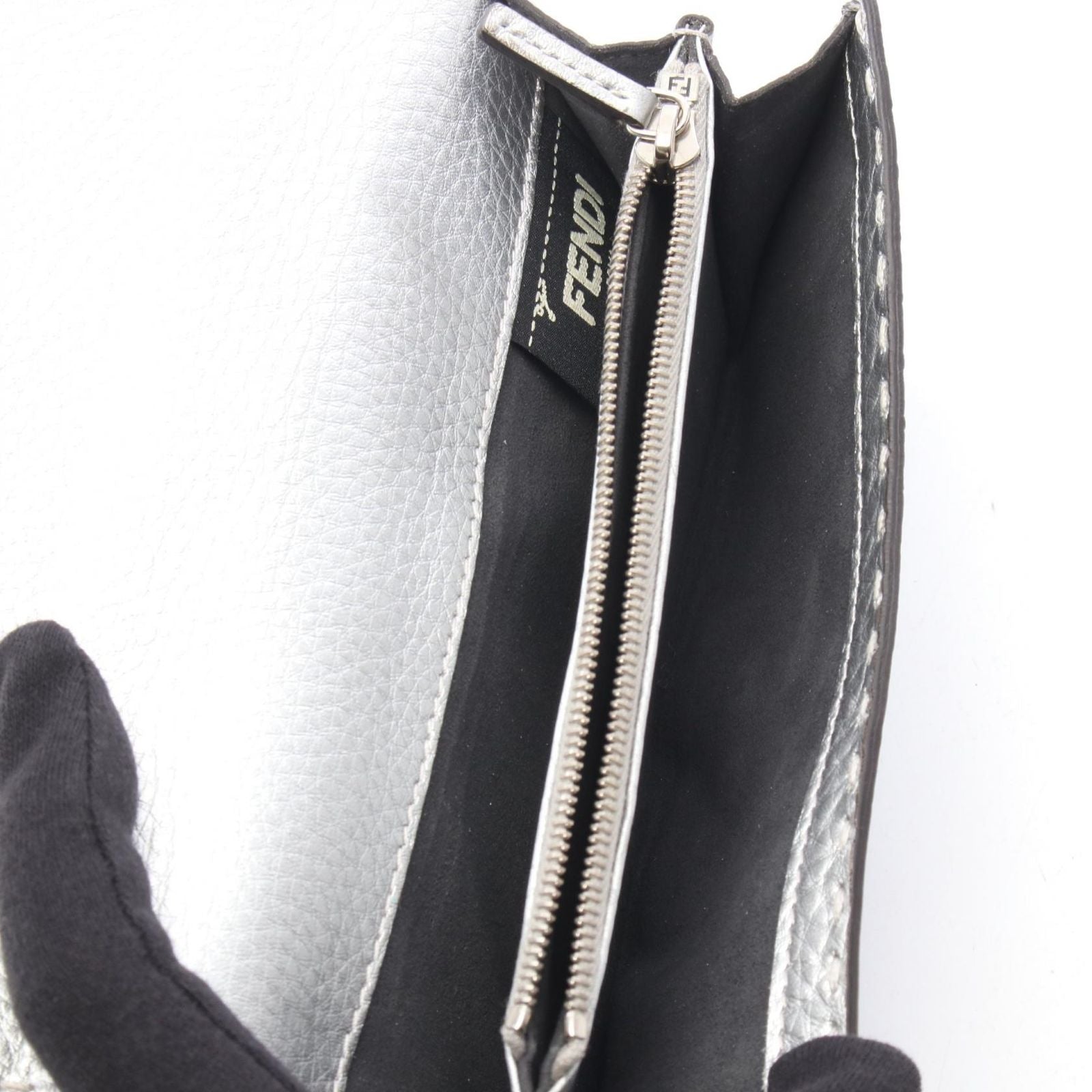 Fendi Bifold Wallet Peekaboo Selleria Silver Leather — view 4