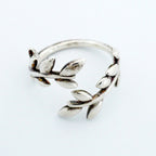Tiffany & Co Ring Olive Leaf Bypass 925 Sterling Silver — view 3