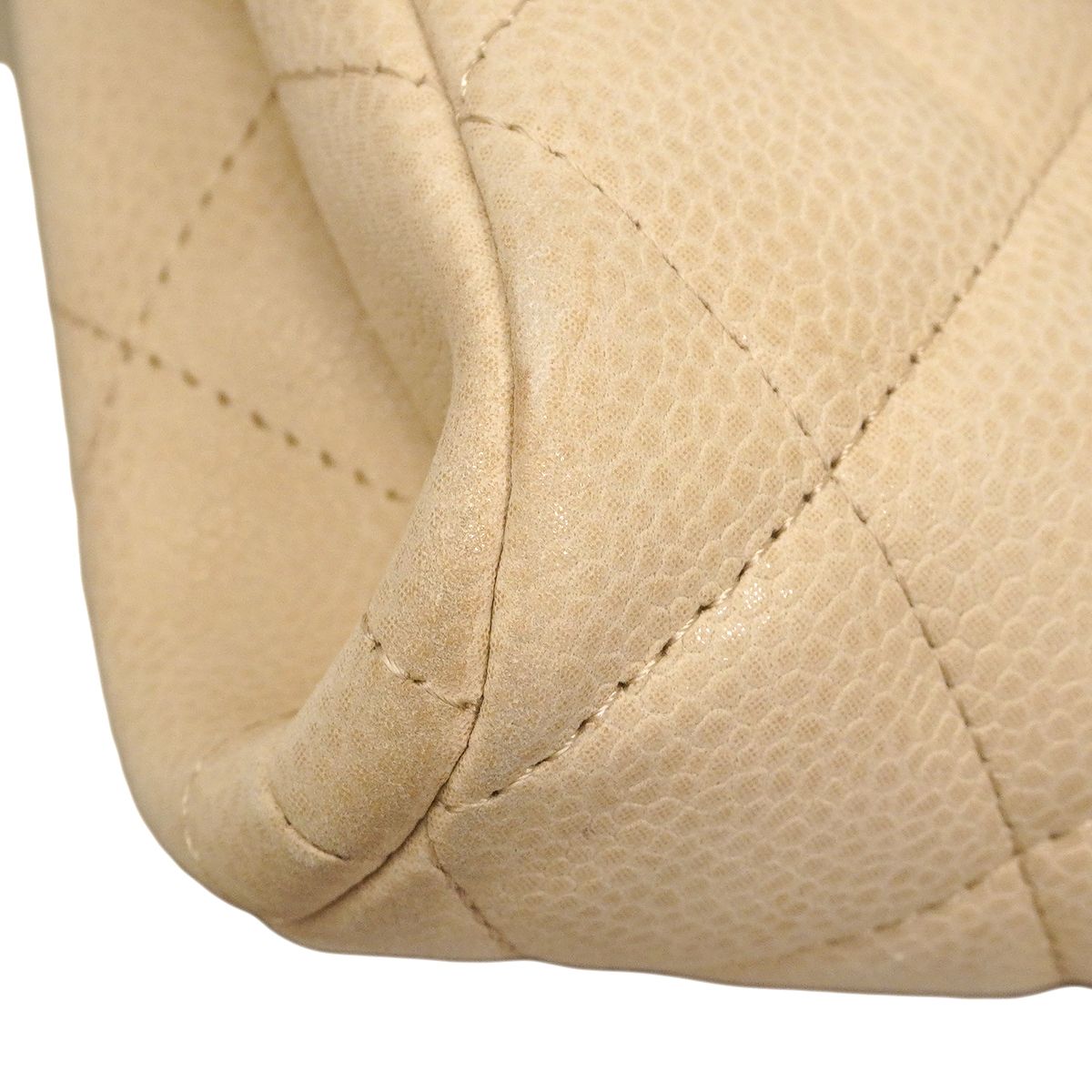 Chanel Shoulder Bag Quilted Caviar Leather Ivory Champagne Gold — view 9
