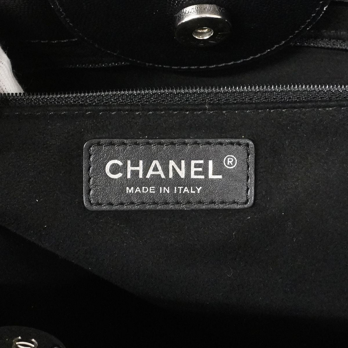 Chanel Chain Tote Deauville Caviar Leather Black Silver 2-Way — view 5