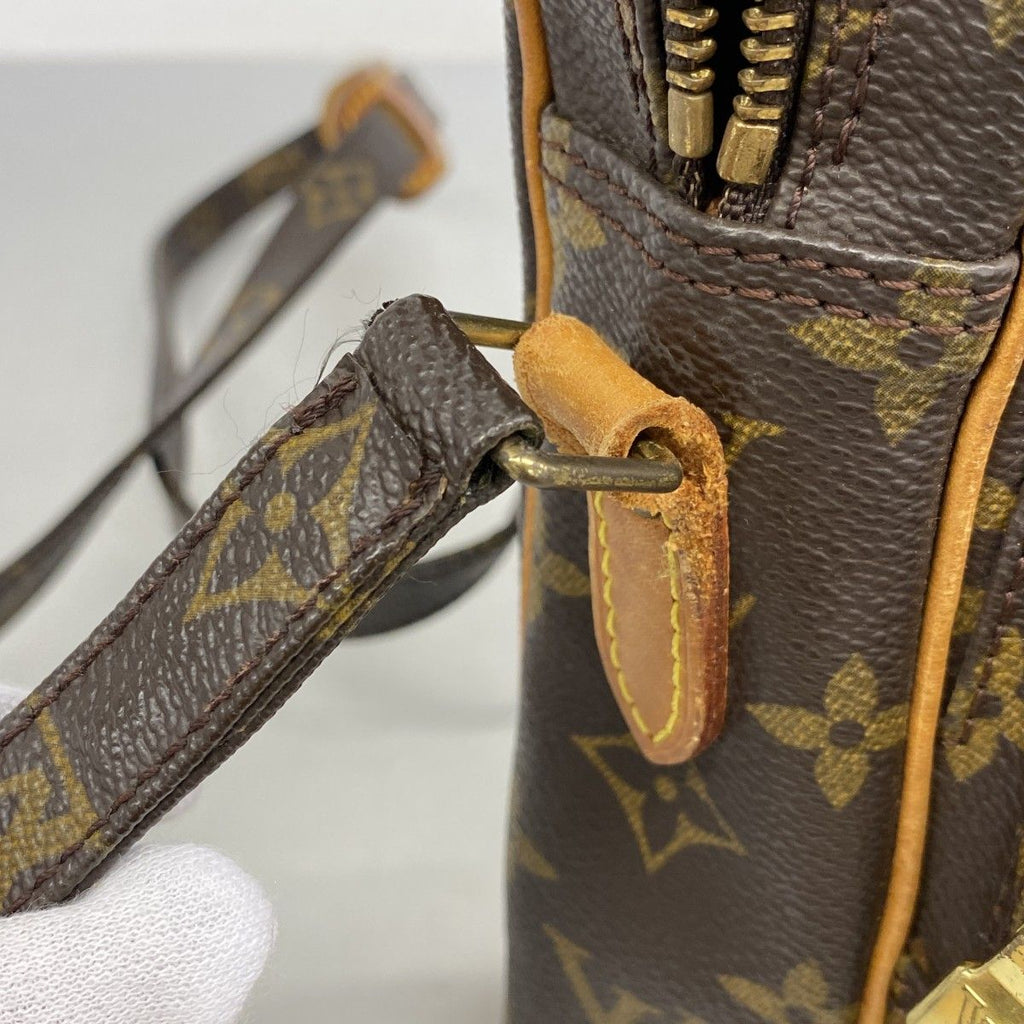 Louis Vuitton Shoulder Bag Monogram Amazon Brown — view 6
