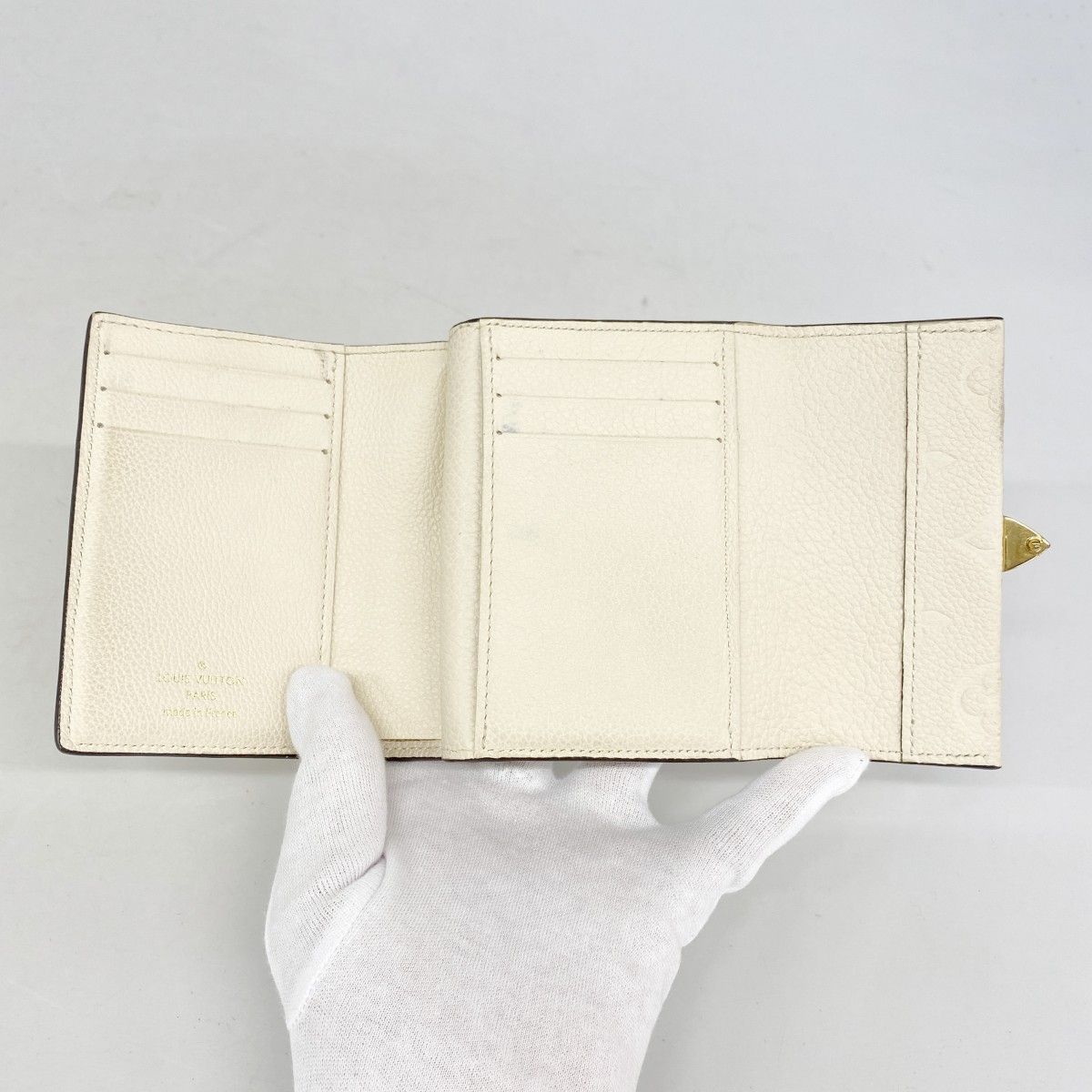 Louis Vuitton Trifold Wallet Monogram Empreinte Portefeuille Metis Compact Cream — view 3
