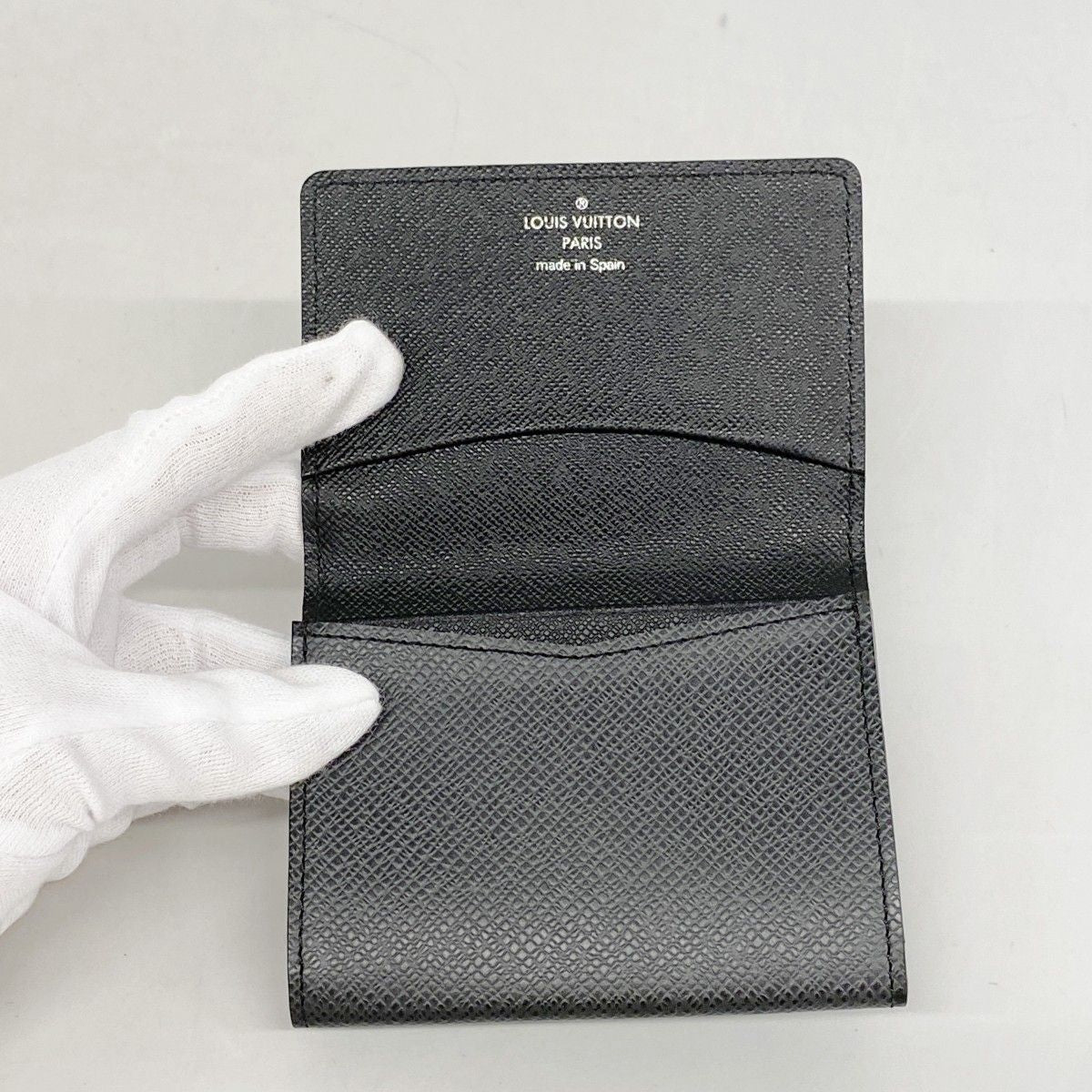 Louis Vuitton Business Card Holder Taiga Envelope Carte de Visite Ardoise — view 3
