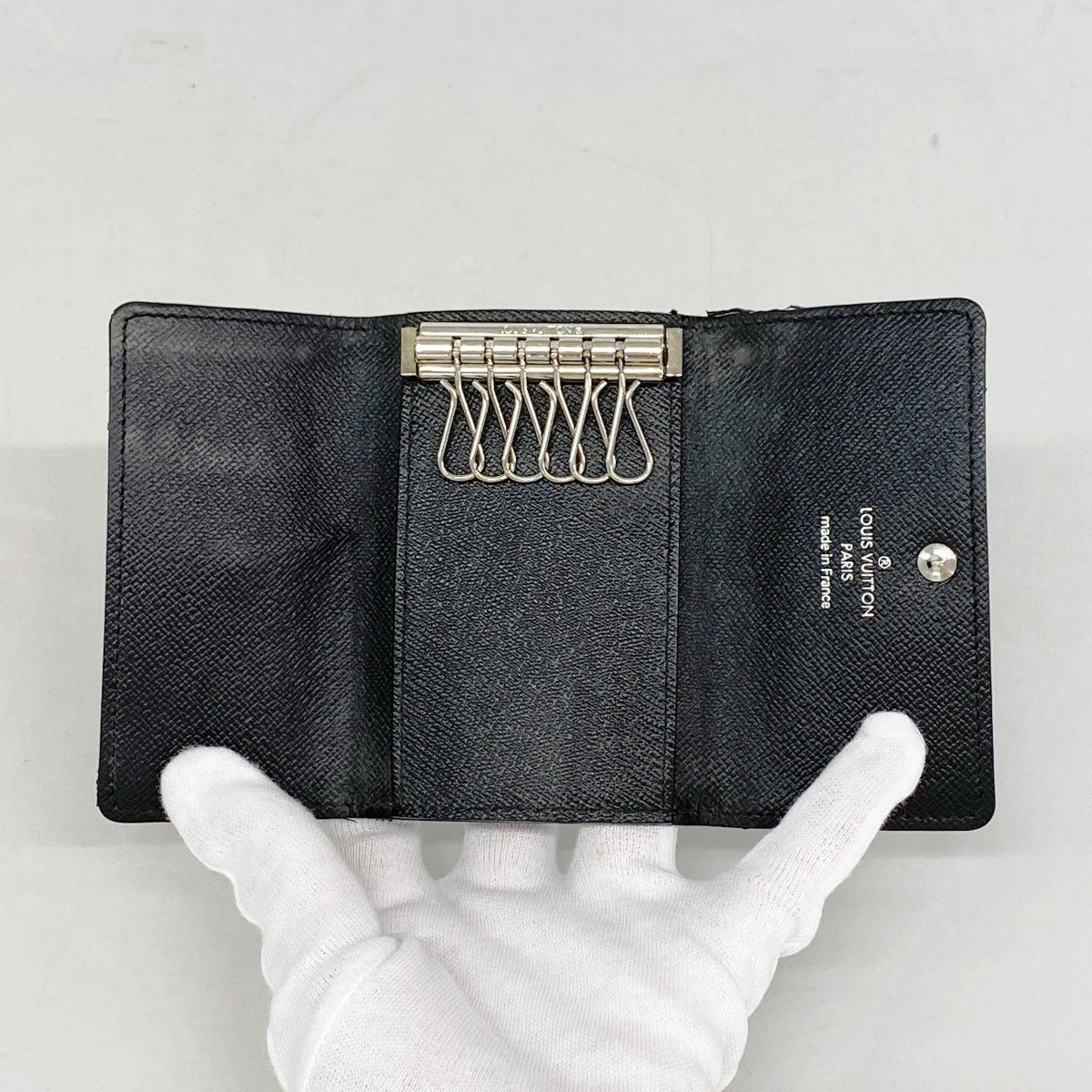 Louis Vuitton Key Case Damier Graphite Multicles 6 Black Key Holder — view 3
