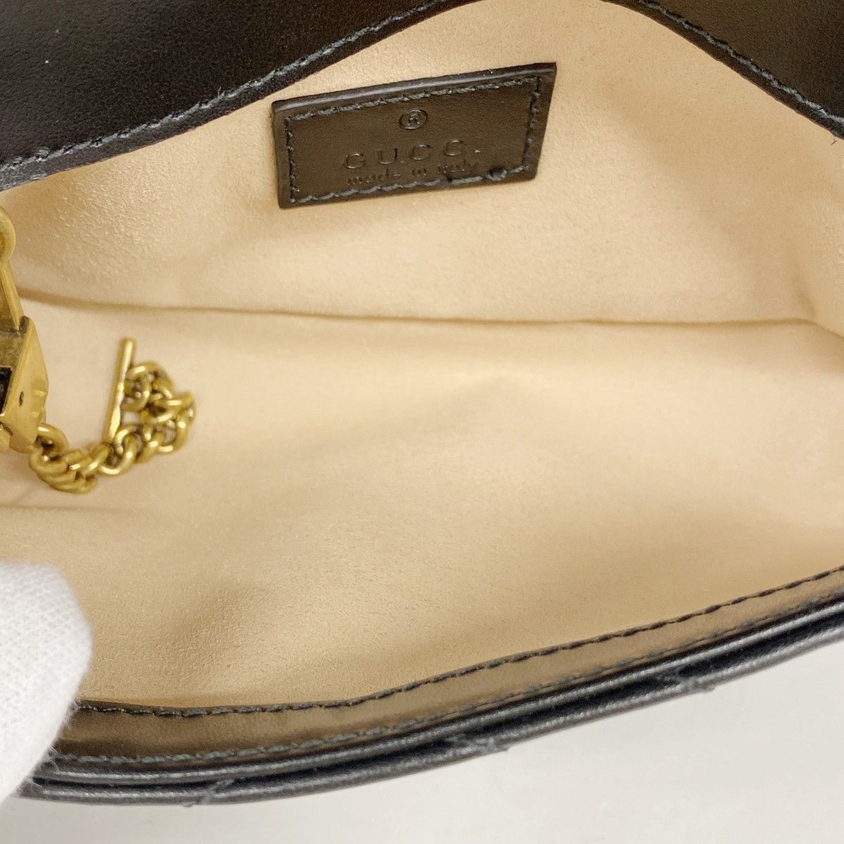 Gucci Shoulder Wallet GG Marmont Leather Black Gold — view 4