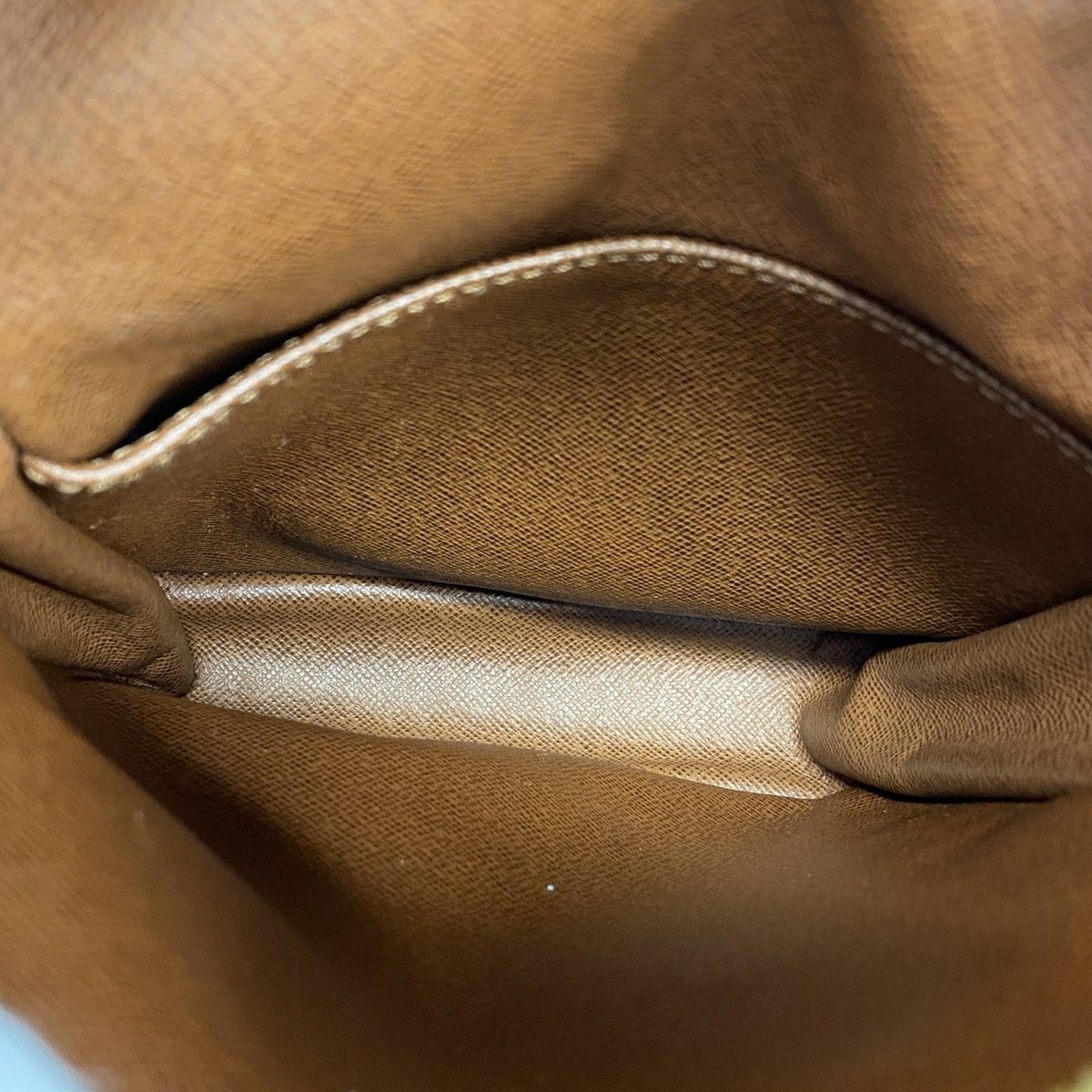 Louis Vuitton Shoulder Bag Monogram Danube Brown — view 4