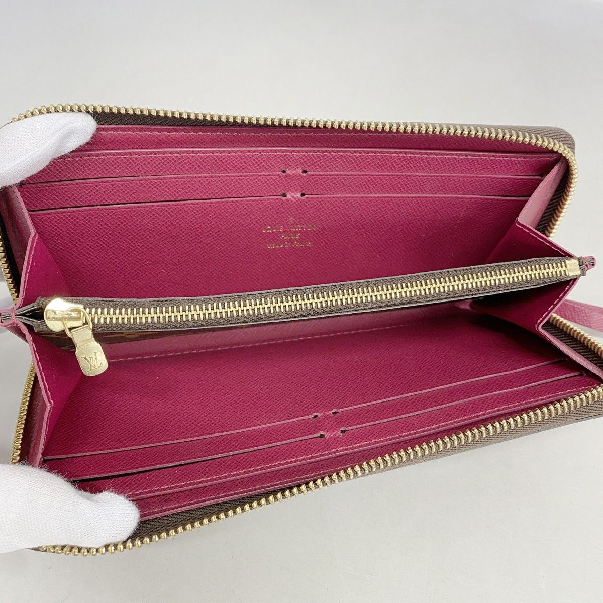 Louis Vuitton Wallet Monogram Portefeuille Clemence Fuchsia — view 3