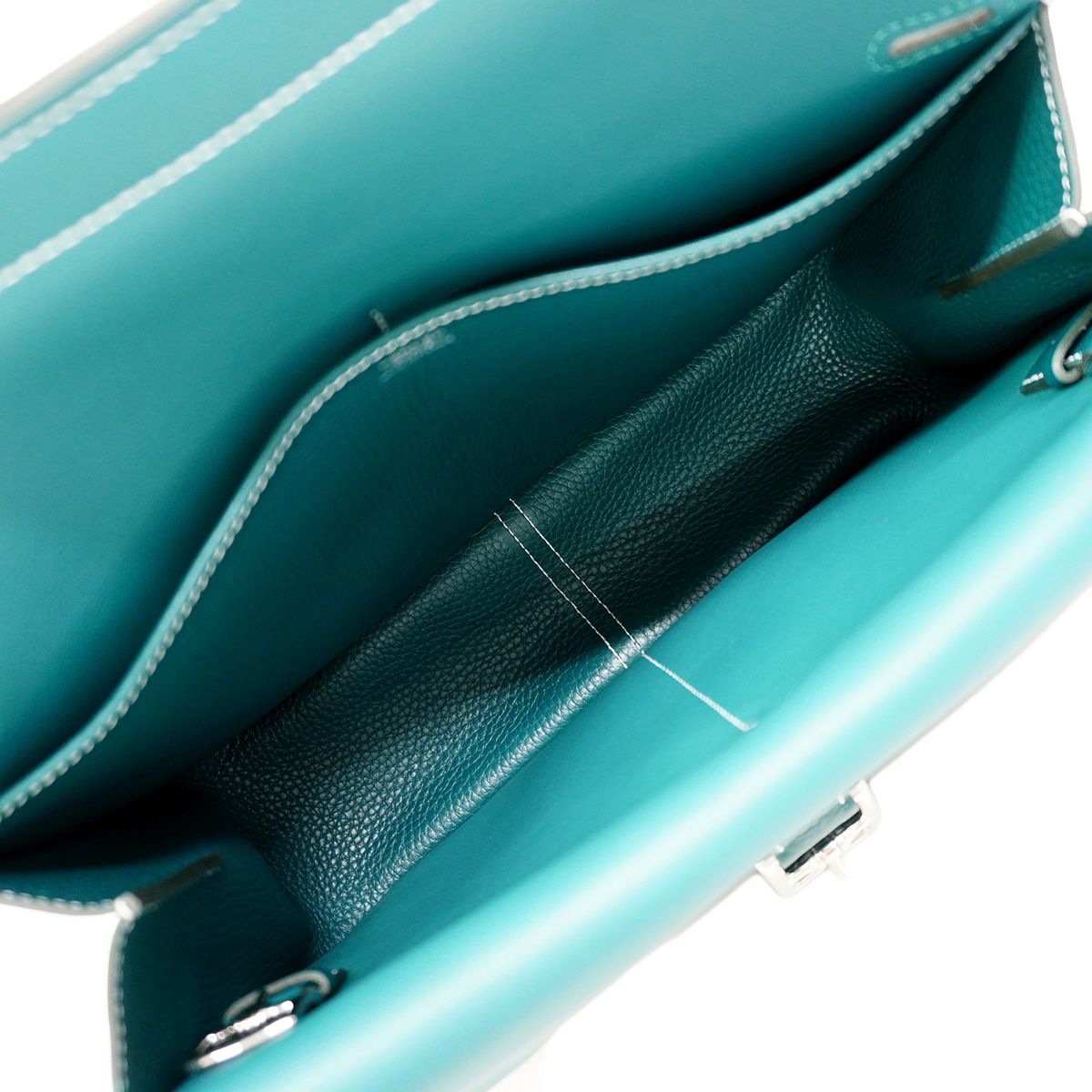 Hermes Handbag Halzan 31 Taurillon Clemence Vert Vertigo Silver — view 4