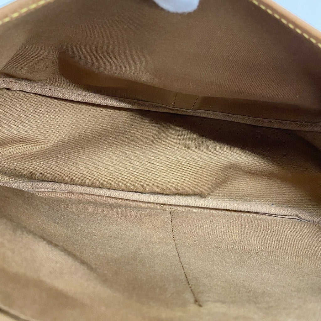 Louis Vuitton Shoulder Bag Monogram Saumur 35 Brown — view 4