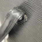 Louis Vuitton Handbag Epi Saint Jacques Noir — view 9