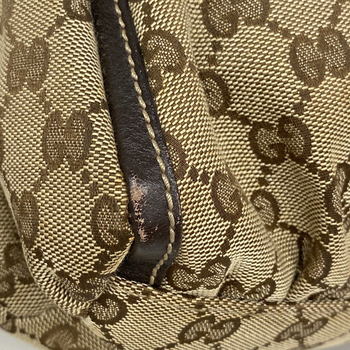 Gucci Handbag GG Canvas Brown Champagne Gold — view 6