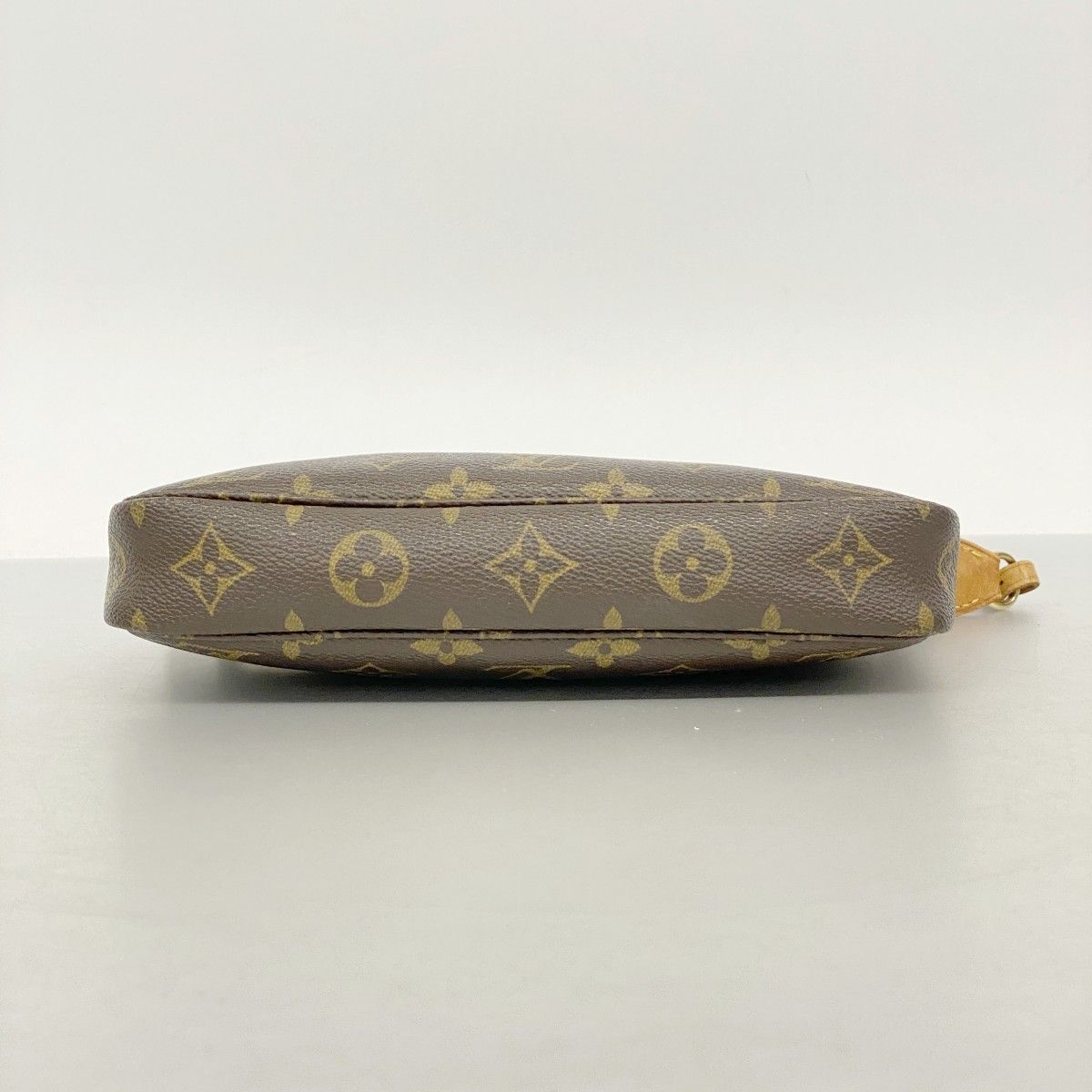 Louis Vuitton Pouch Monogram Pochette Brown — view 3
