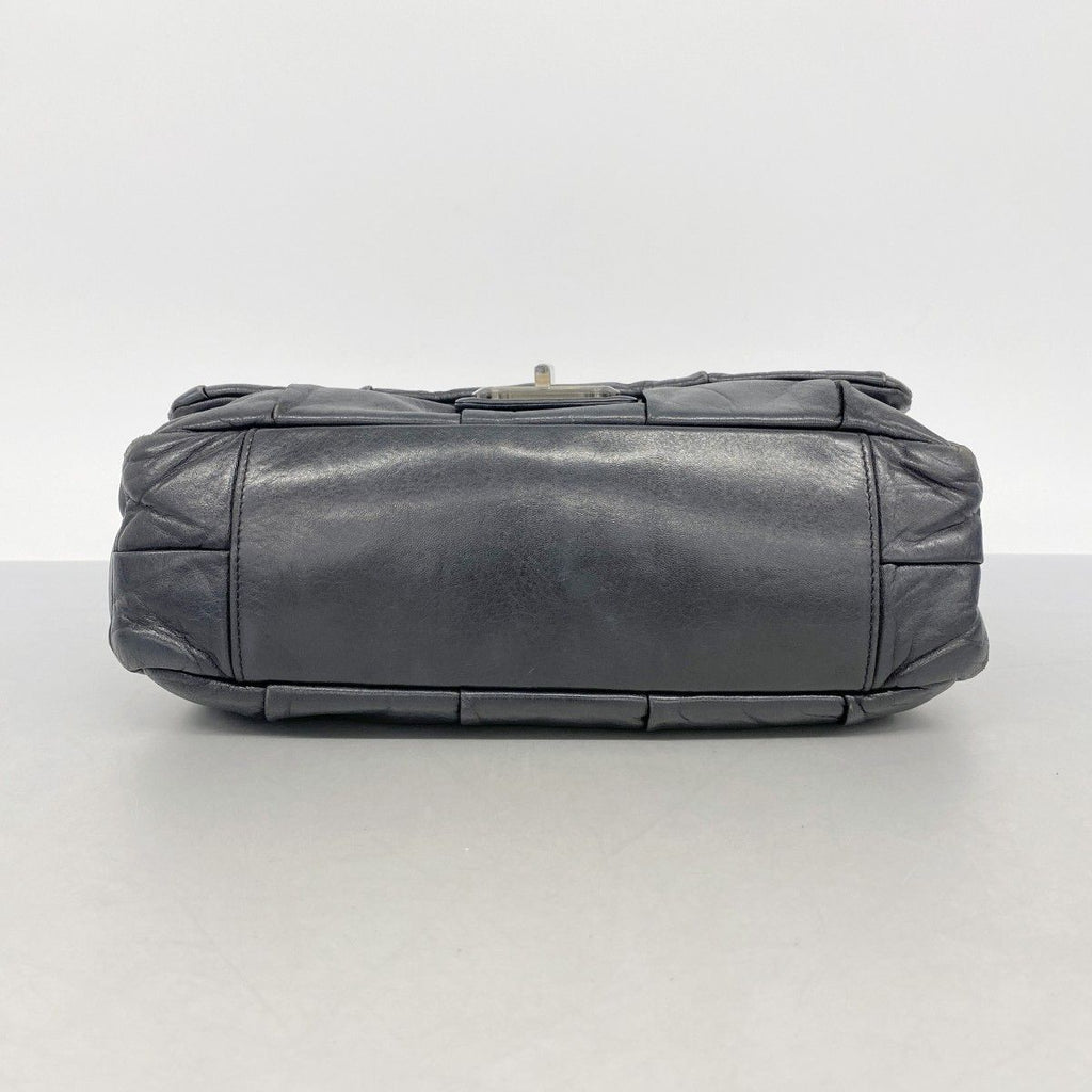 Chanel Shoulder Bag 2.55 Leather Black Silver — view 3
