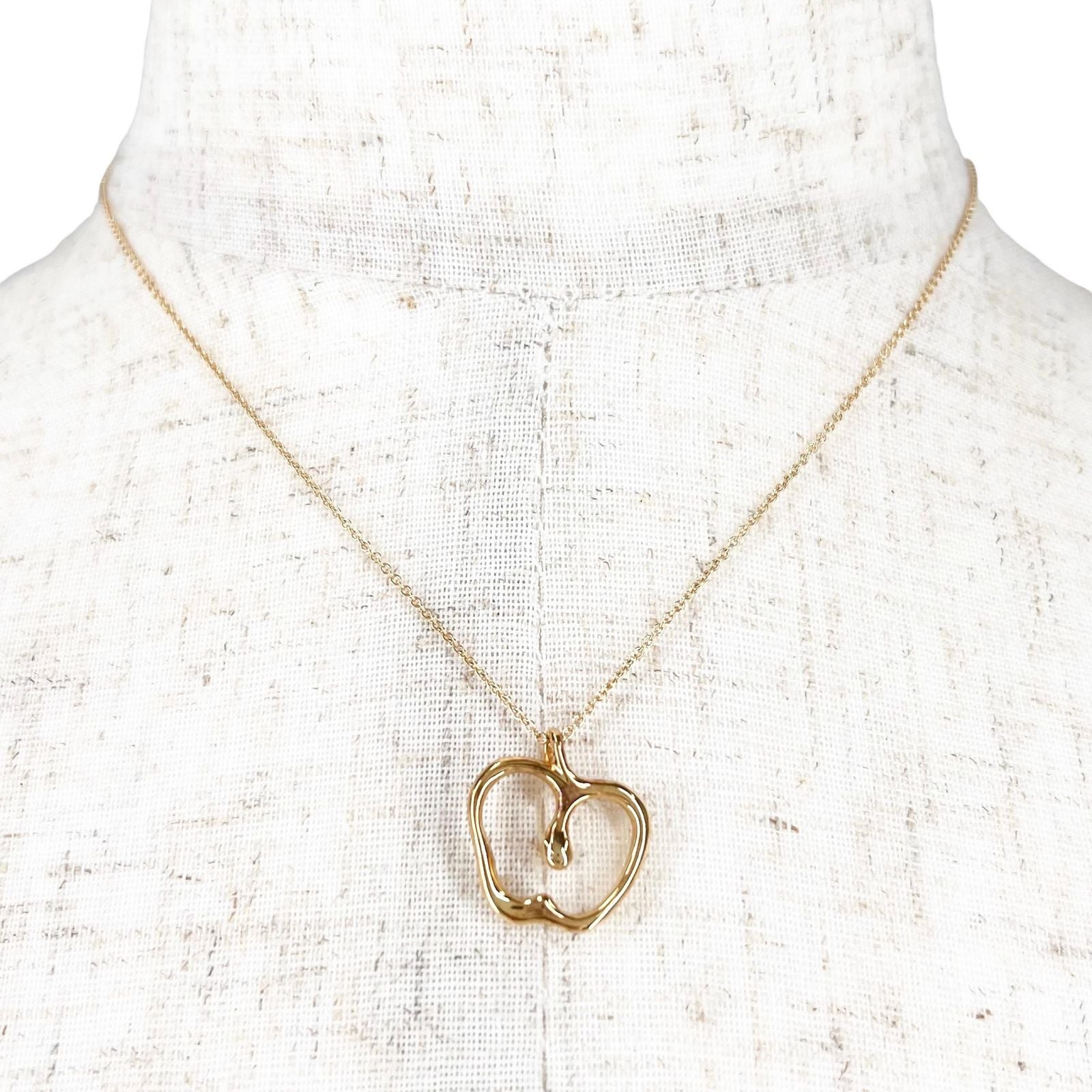Tiffany & Co Necklace Apple 18k Gold Elsa Peretti — view 3