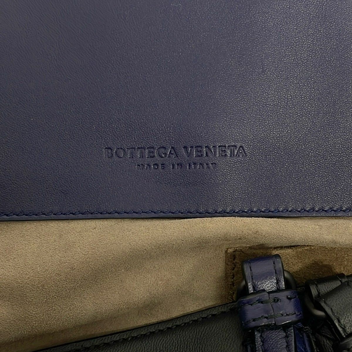 Bottega Veneta Tote Artic Cement Nappa Bicolor Corso Intrecciato Black Navy — view 8