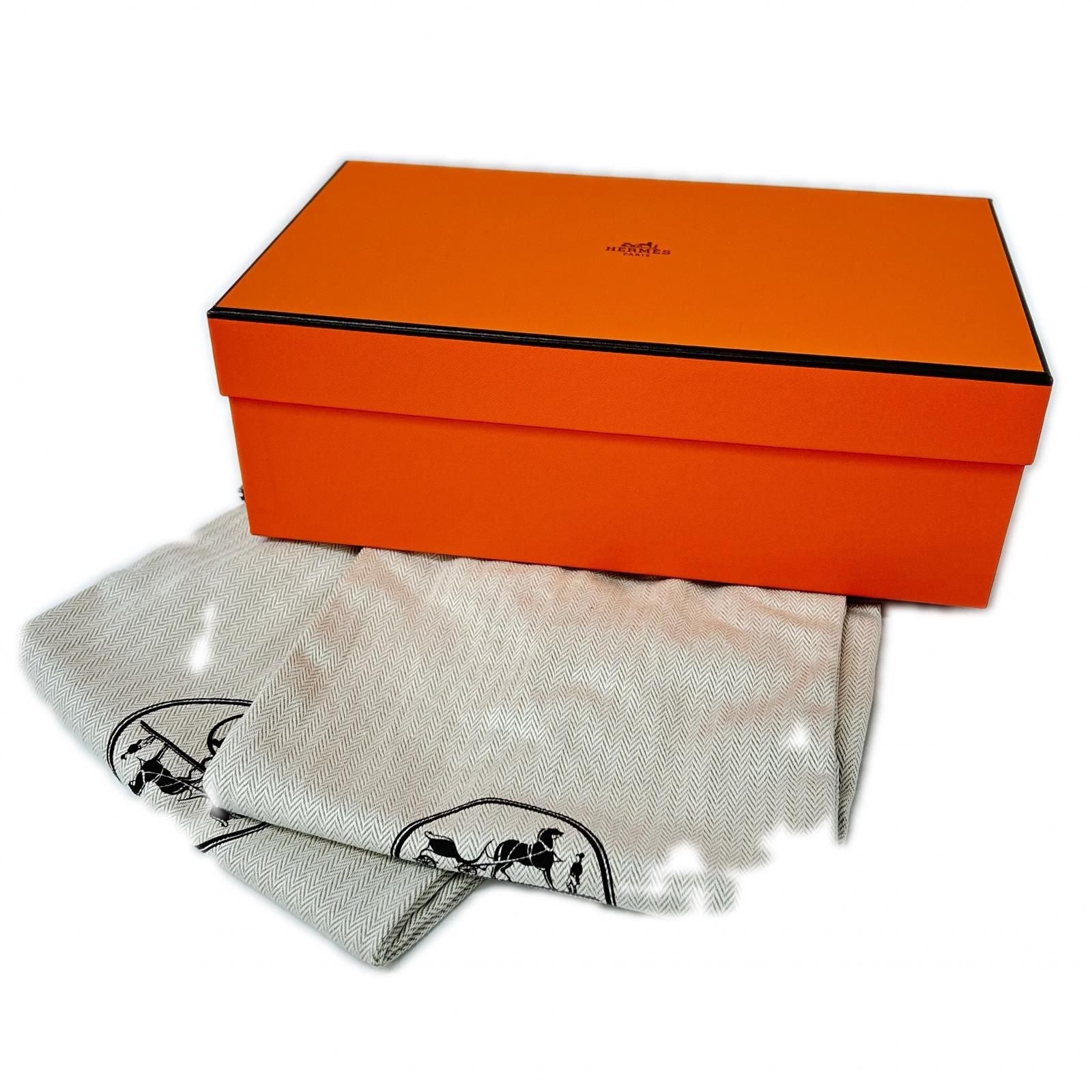 Hermes Aggaccio Medley Studs Chaine D'ancre Leather Sandals — view 8