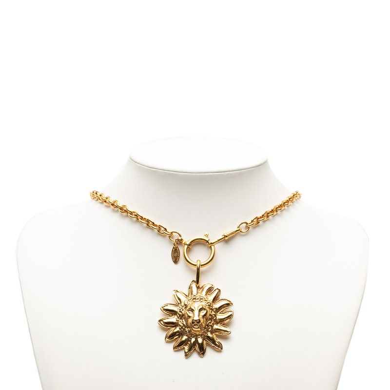 Chanel CC Logo Lion Motif Chain Pendant Gold Plated — view 6