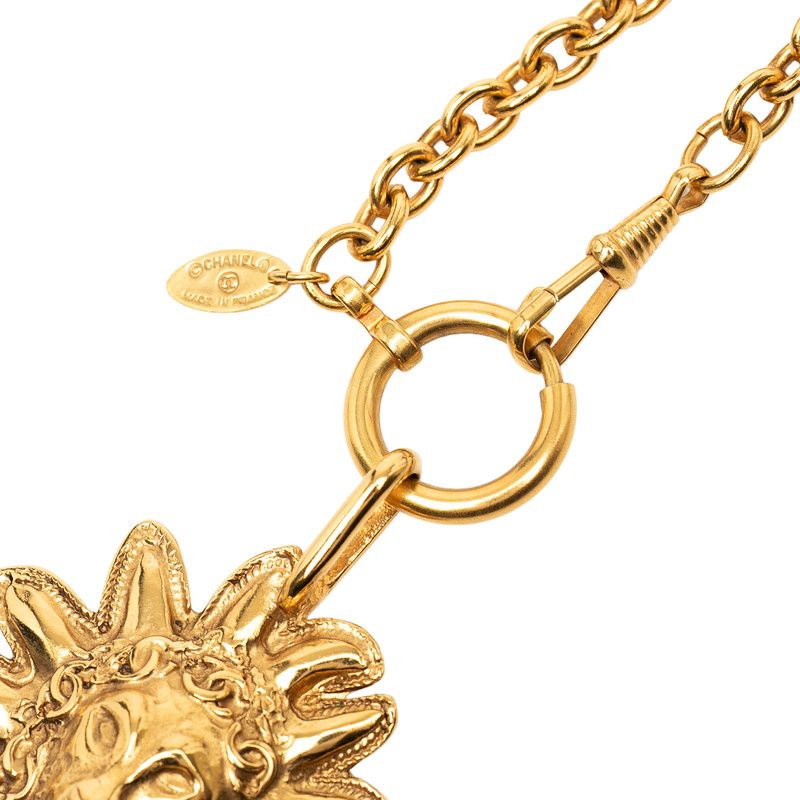 Chanel CC Logo Lion Motif Chain Pendant Gold Plated — view 4