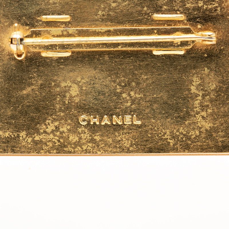 Chanel CC Logo Plate Brooch Gold Plated — view 3