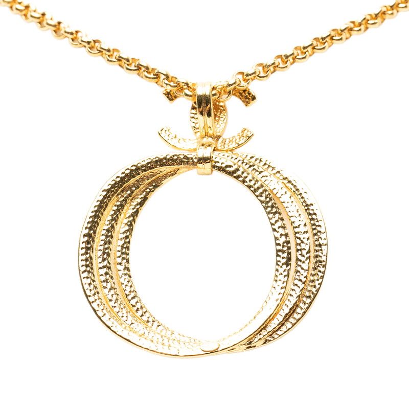 Chanel CC Logo Turnlock Triple Hoop Chain Pendant 96 Gold Plated — view 2