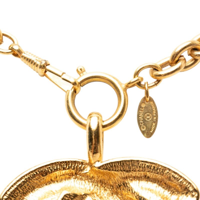 Chanel CC Logo Chain Pendant Gold Plated — view 5
