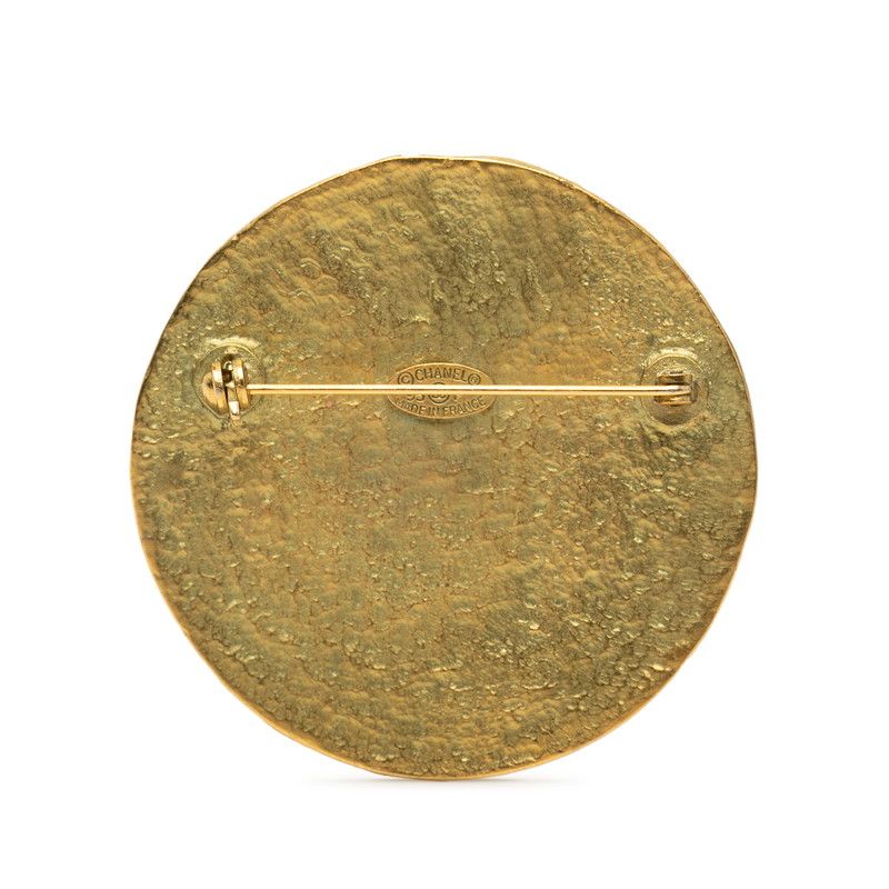 Chanel CC Logo Vintage Round Brooch 95 Gold Plated — view 2