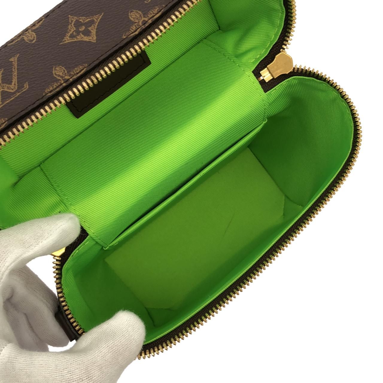 Louis Vuitton Monogram Vertical Box Trunk — view 8